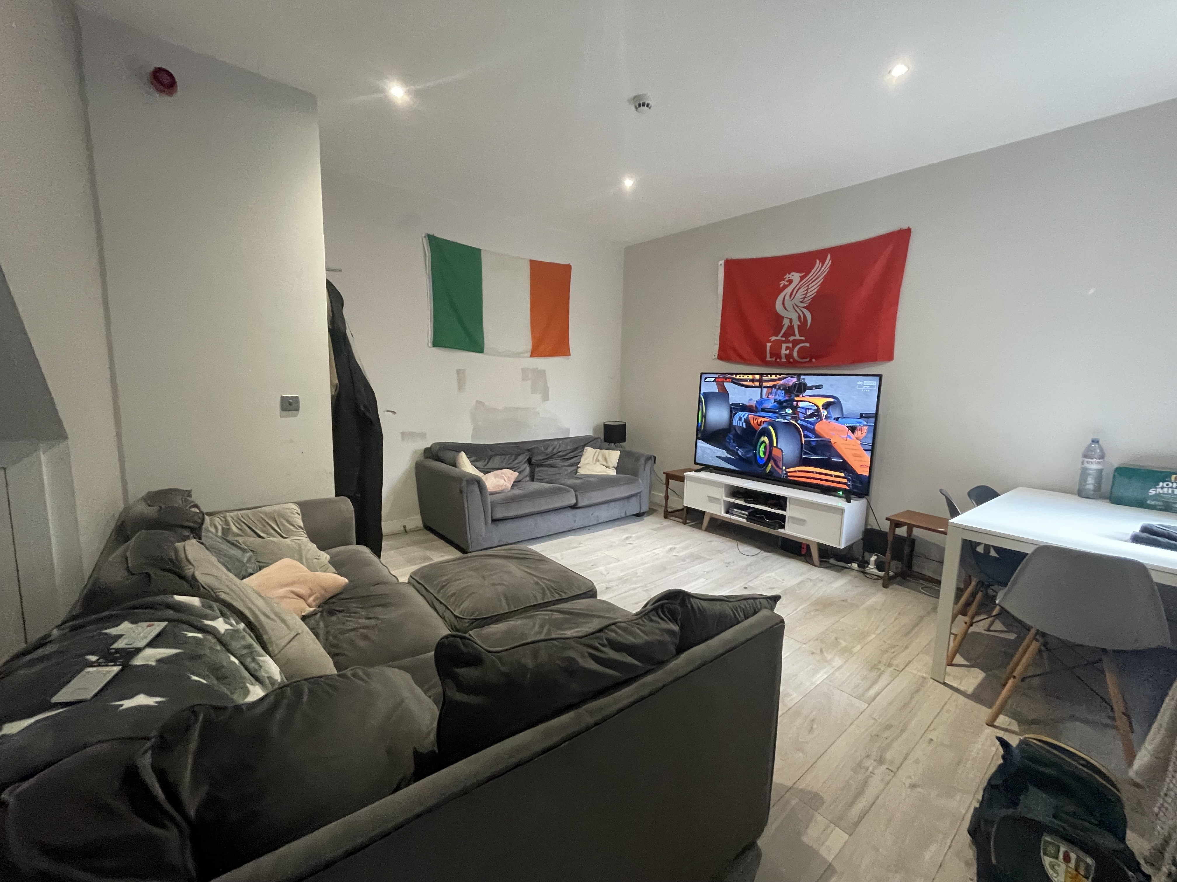 66 Thornycroft Road – VOID